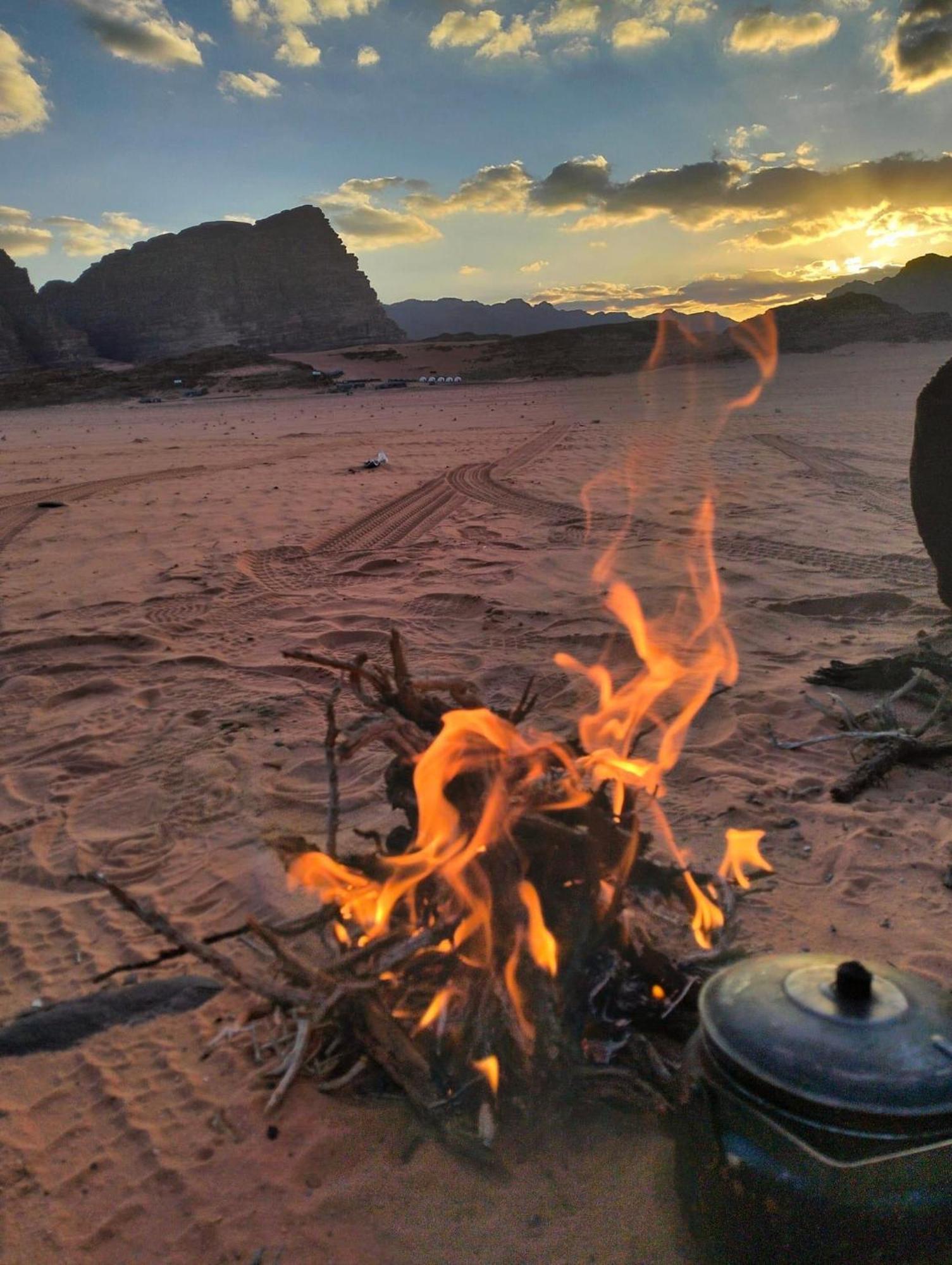 Wadi Rum Albasli 외부 사진