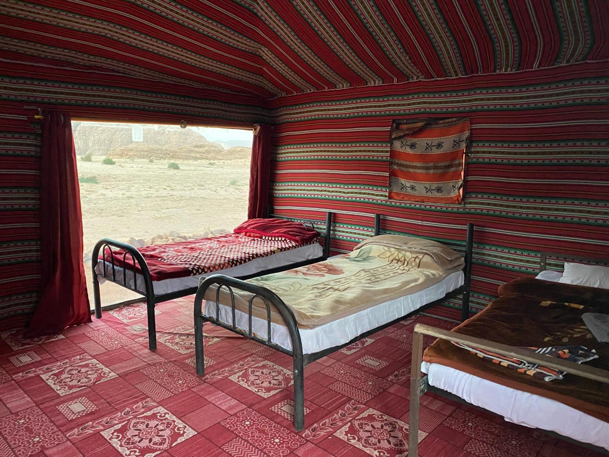 Wadi Rum Albasli 외부 사진